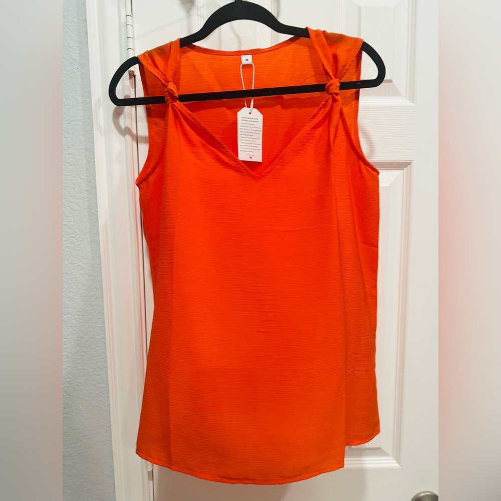 NWT: Women’s Sleeveless Blouse, Orange, Medium